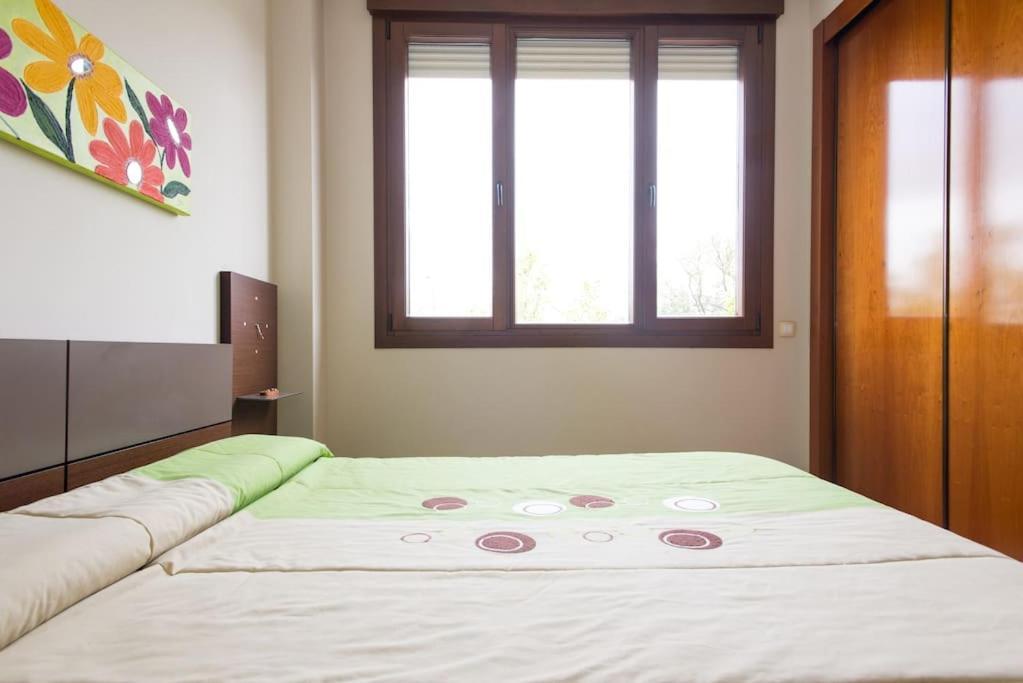 Fibes Con Parking Gratis * Séville